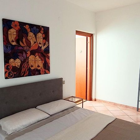 San Carlo Apartment Кальярі Екстер'єр фото