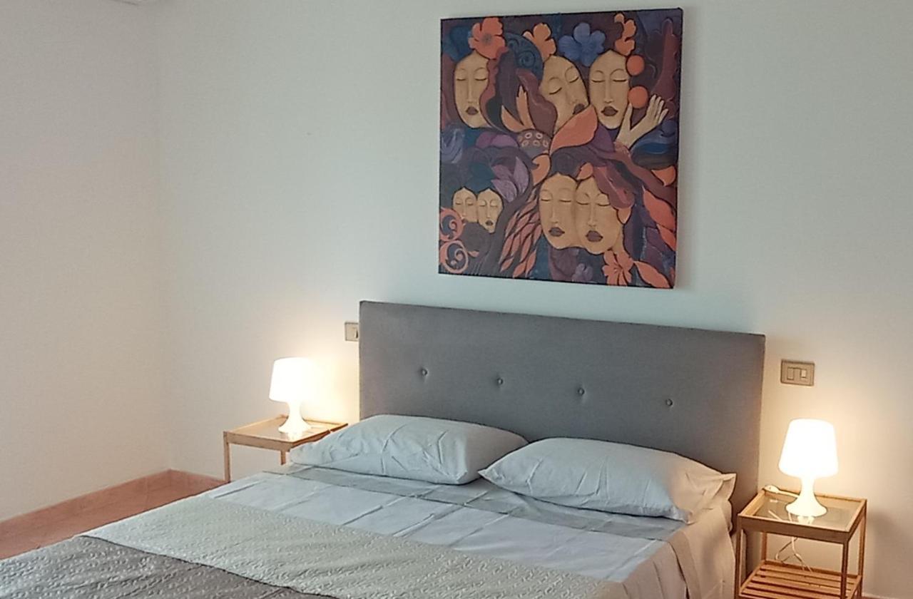 San Carlo Apartment Кальярі Екстер'єр фото